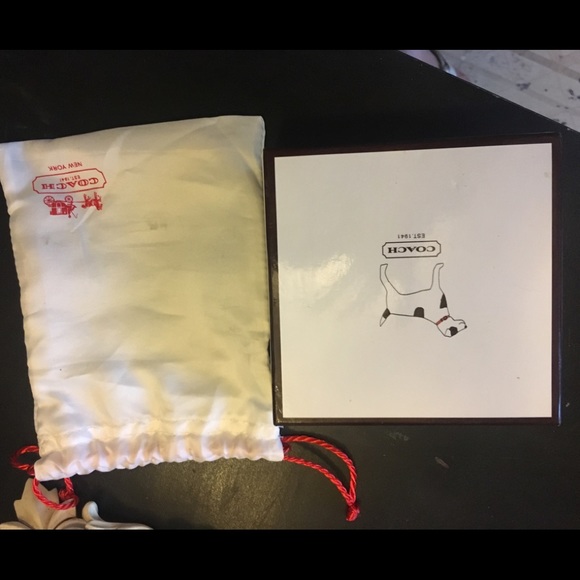 Coach Dog Collar - Picture 3 of 3